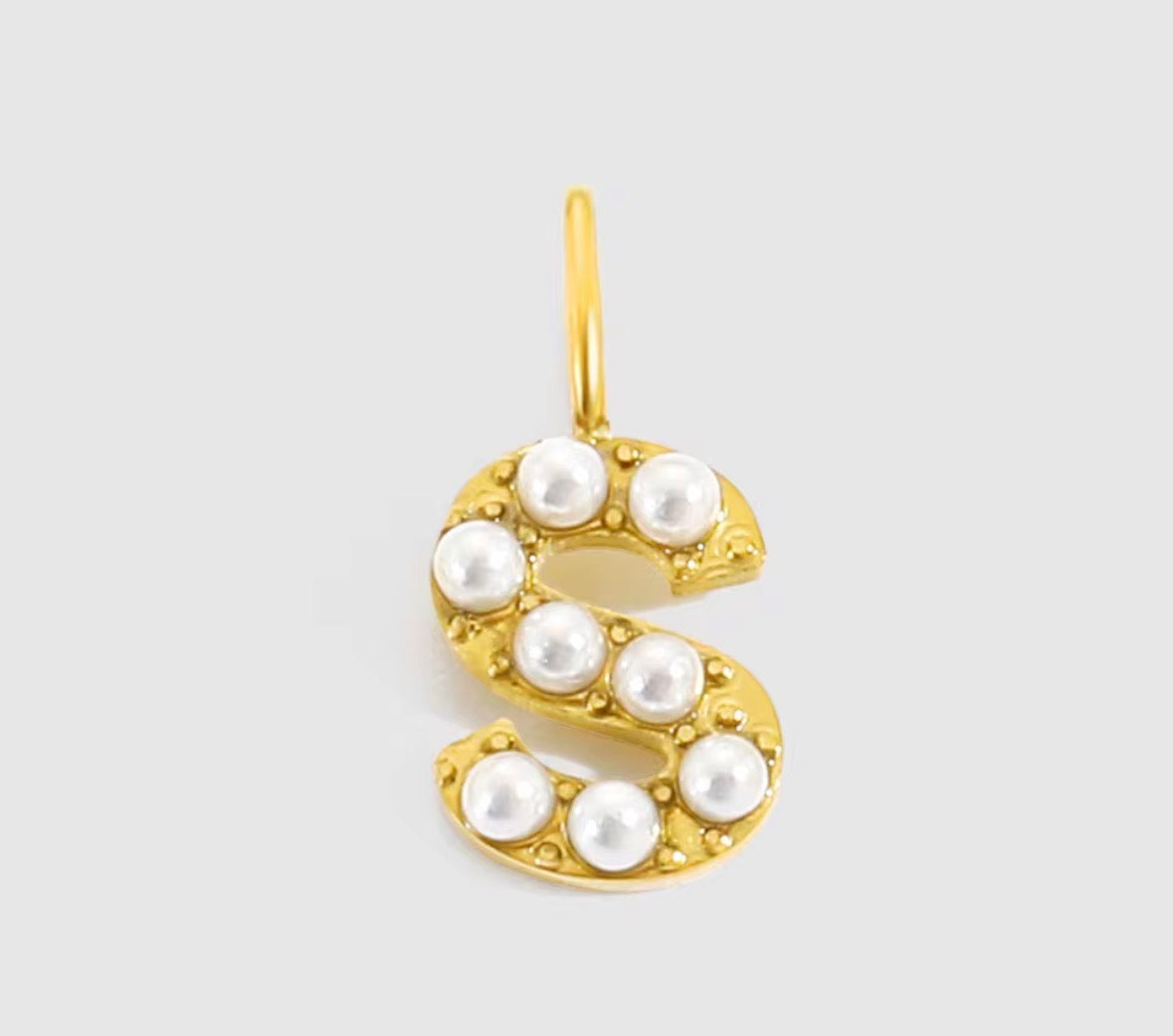 Core Pearl Initial Charm Necklace – 18K Gold PVD Stainless Steel