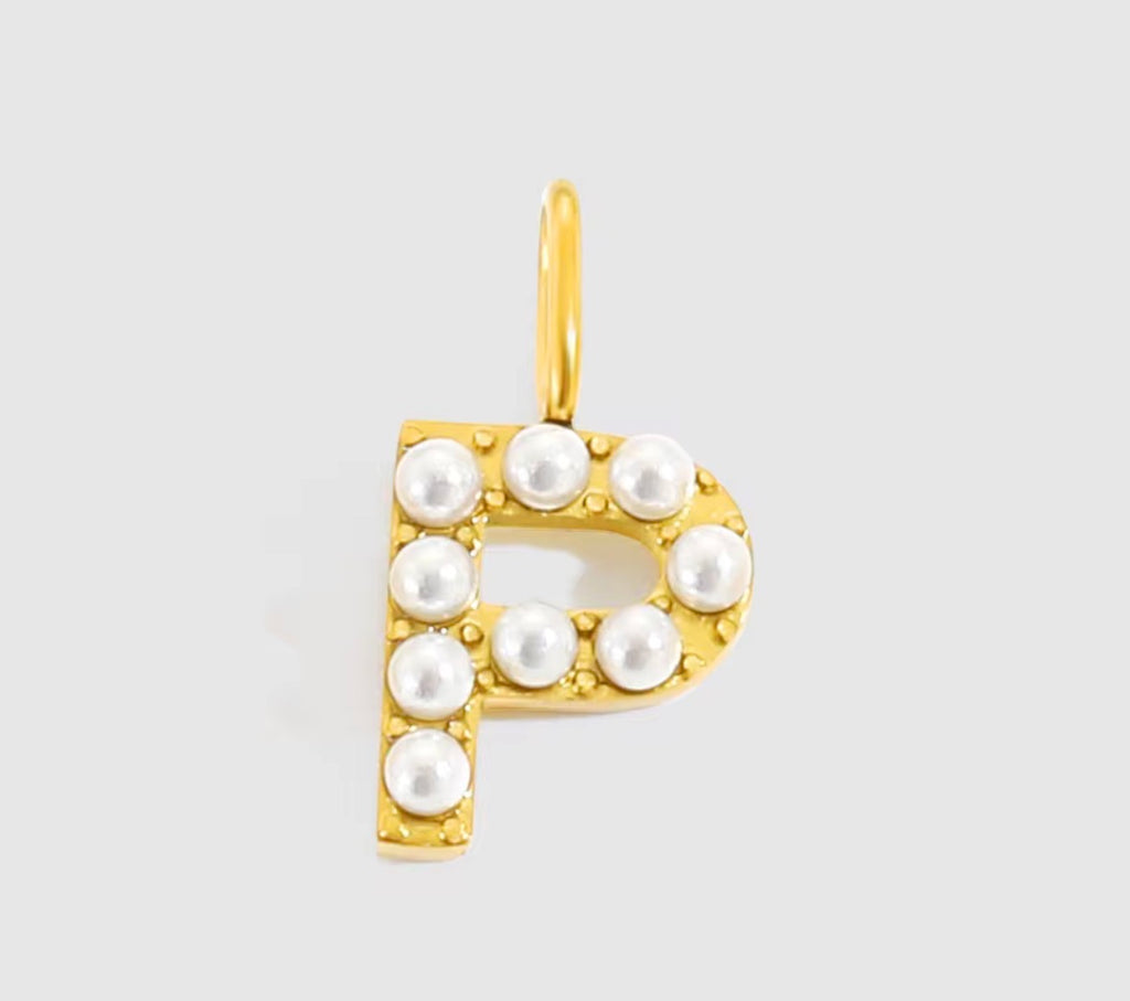 Core Pearl Initial Charm Necklace – 18K Gold PVD Stainless Steel